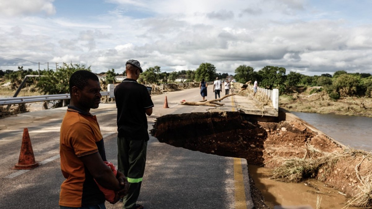 Floods kill more than 100 across southern Africa as rains intensify | Floods News