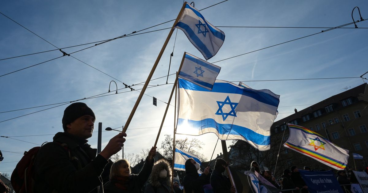 South Africa expels Israel's top diplomat in a move that could prompt a strong reaction from the US :: WRAL.com