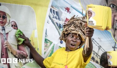 Yoweri Museveni and Bobi Wine battle for the votes of a young electorate