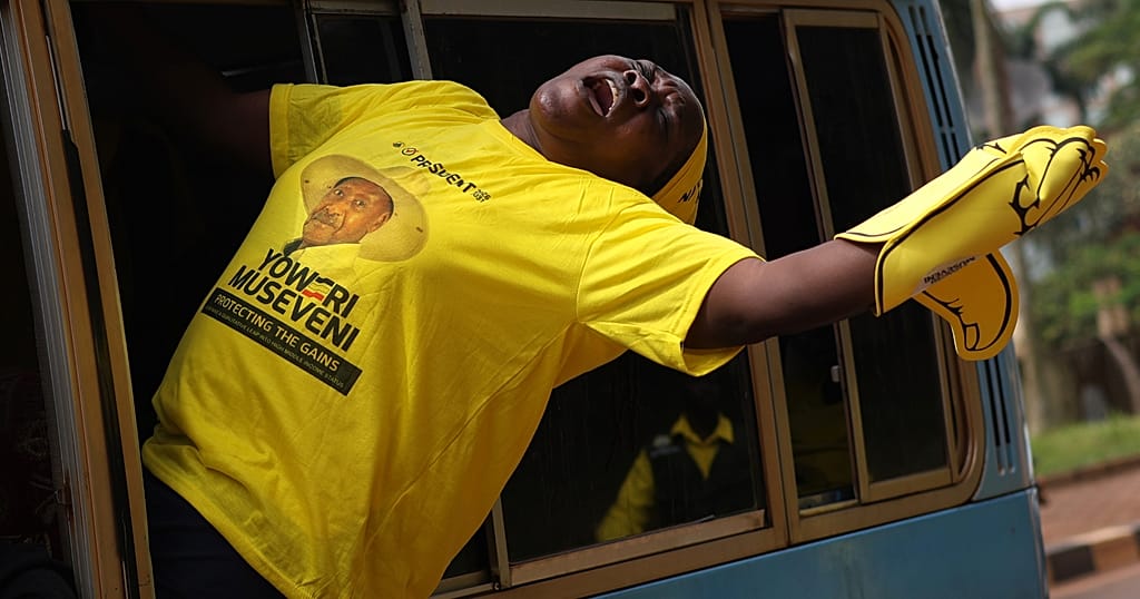 Uganda: authorities shut down internet hours before polling stations open