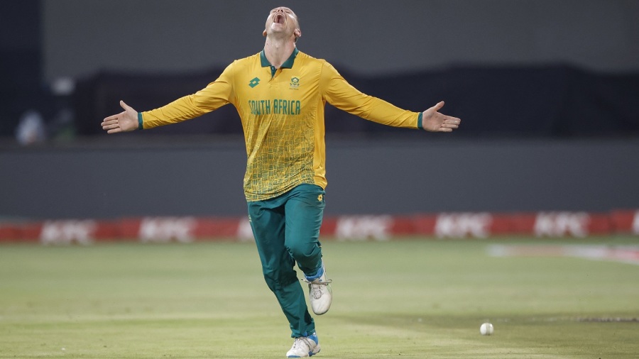 Recent Match Report - Zimbabwe vs South Africa 1st Match 2025