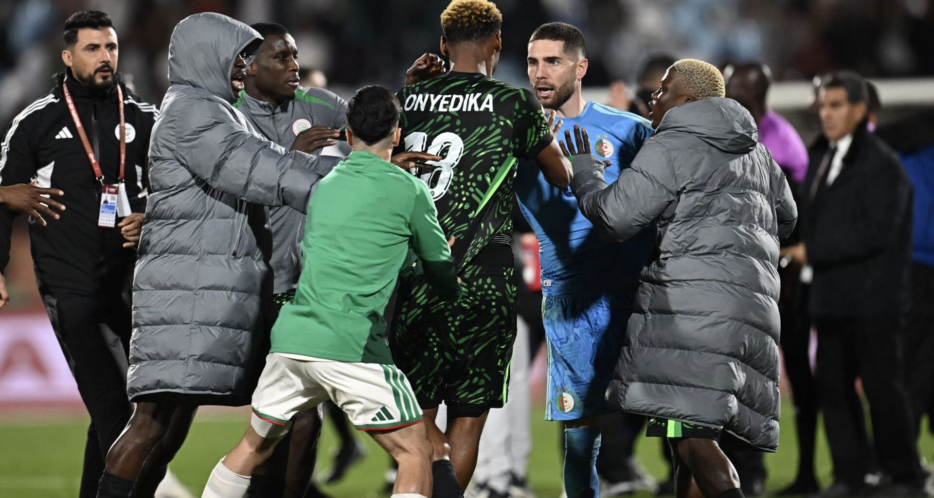 CAN 2025 I La CAF ouvre une enquête après les incidents des matches Cameroun-Maroc et Algérie-Nigéria