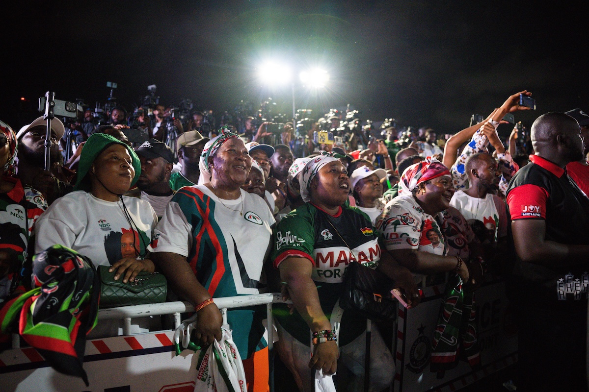 Why does Ghana’s democracy hold steady in a turbulent democratic landscape?