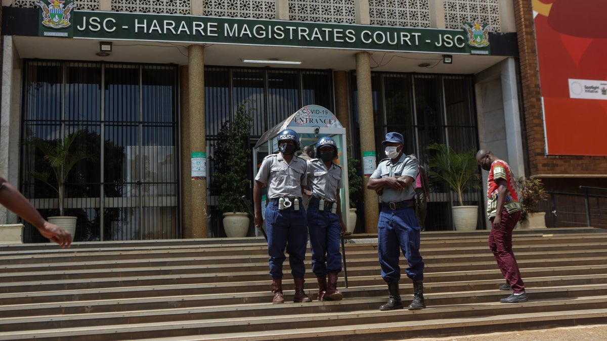 Zimbabwe: Rights Activists Acquitted After Year-Long Trial