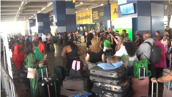 500 African-Americans arrive in Ghana