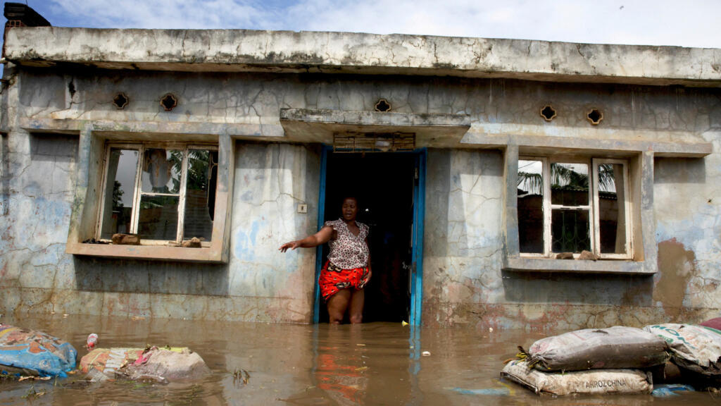 Climate change 'supercharging' deadly floods in southern Africa