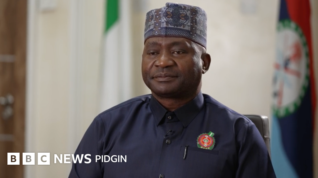 Christopher Musa: Minister of Defence insist say Nigeria fit build wall across all di kontri border