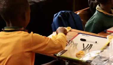 Spotlight on basic education completion and foundational learning: South Africa