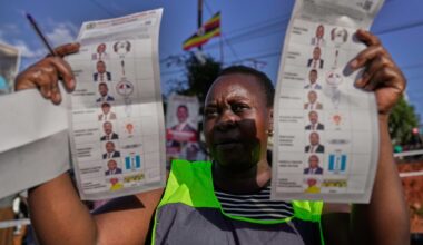 Uganda's president leads in tense election marred by internet shutdown and voting interference :: WRAL.com