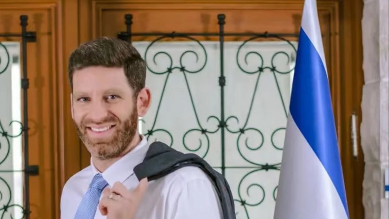 Israel expels South African chargé d