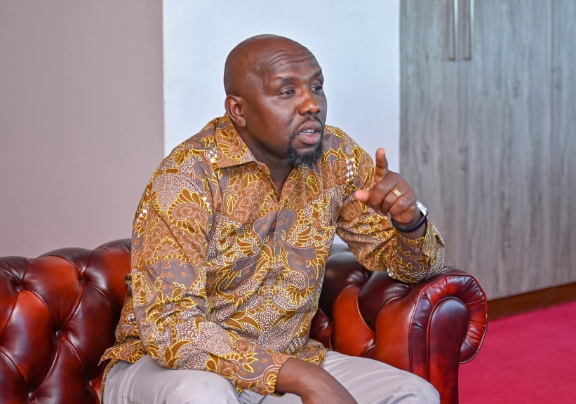 Playing pool is not a crime: Babu demands arrest of cops in Nandi