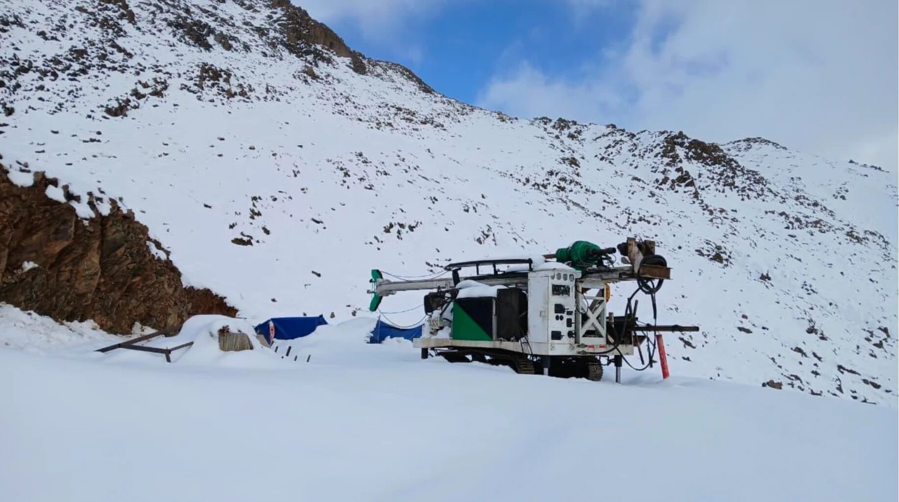 Les opérations de forage dans le Haut Atlas. Crédit : Stellar AfricaGold.