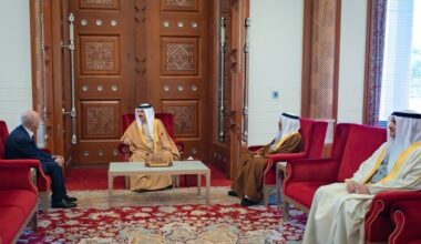 Ahmed Toufiq reçu par le Roi de Bahreïn