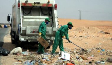 Les travailleurs du nettoiement menacent de paralyser le pays