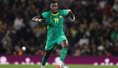 Niakhaté (OL) titulaire avec le Sénégal face au Soudan