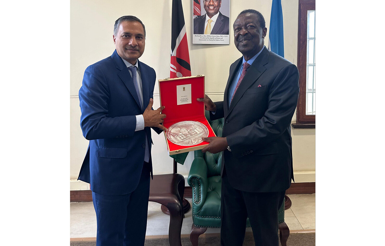 High Commissioner of India to Kenya Adarsh Swaika with Kenya’s Prime Cabinet Secretary and Cabinet Secretary for Foreign and Diaspora Affairs Musalia W Mudavadi (Photo/X@IndiainKenya)