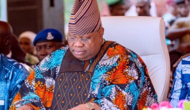 Adeleke Praises Osun LG Workers for Resuming Work