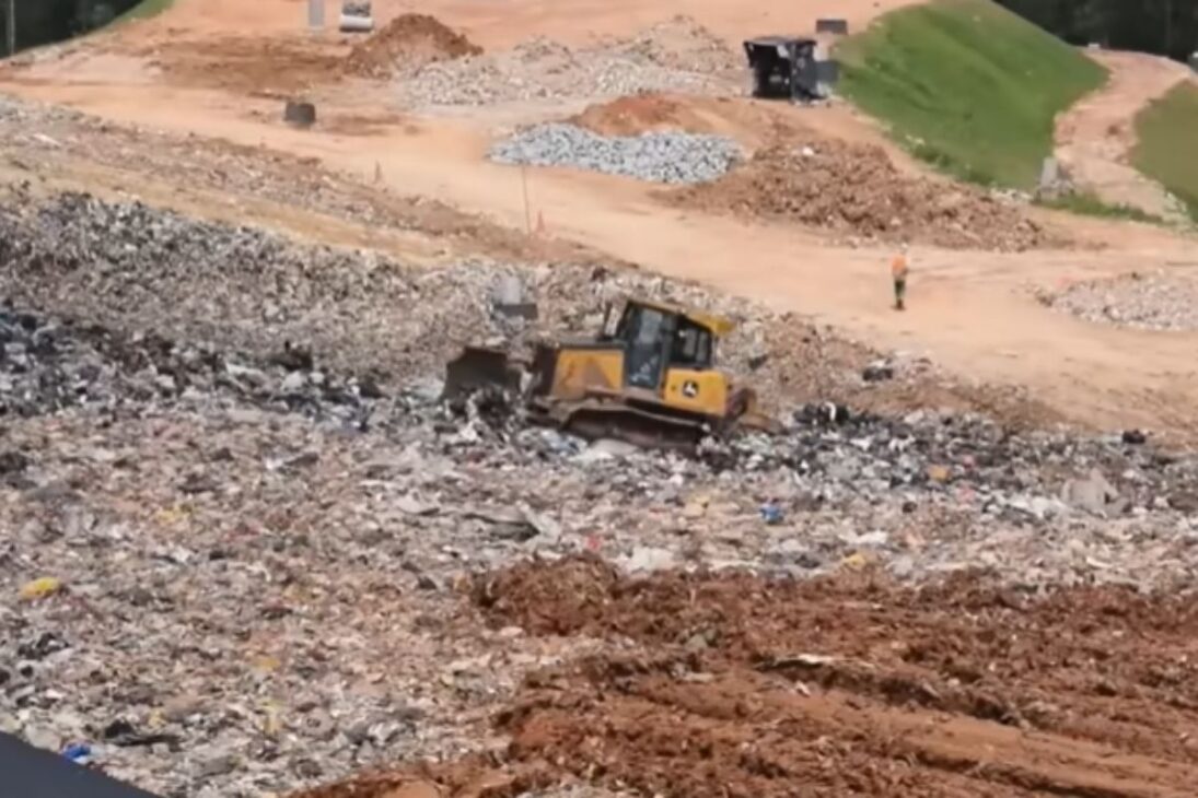 Como um império bilionário nasceu do lixo, dos aterros sanitários e da valorização de resíduos, liderando a economia verde no Brasil.