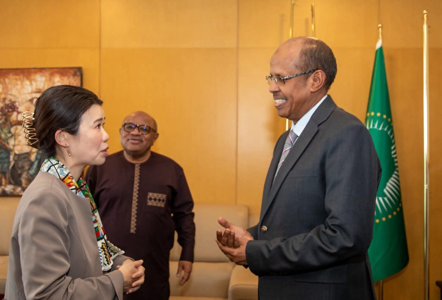 Le Président de la Commission de l’UA reçoit la ministre japonaise des Affaires étrangères : un renforcement stratégique du partenariat Afrique-Japon en vue de la TICAD 10