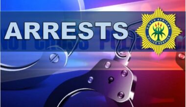 Taxi operators arrested in Musina for threatening police officers - SABC News