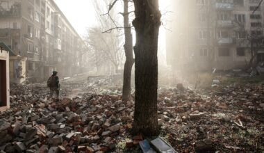 South Africans who say they were scammed into joining Russia's war in Ukraine dig trenches, dodge bullets