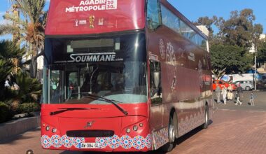 Première à Agadir: des bus touristiques à ciel ouvert font leur entrée dans la capitale du Souss