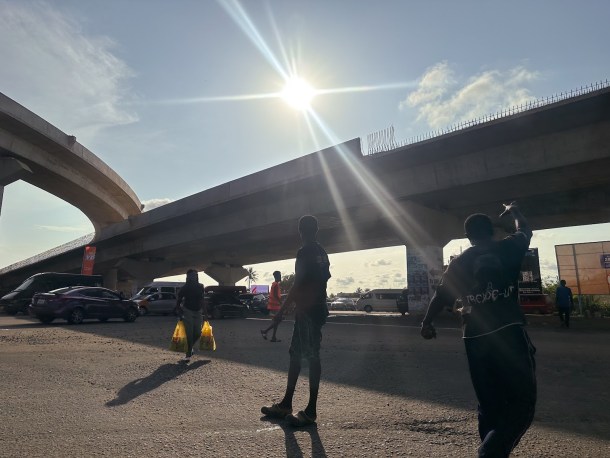 Accra-Tema Beach Road, Nungua Main Road and Nii Odai Ayiku Road converge at this often congested junction. Louis Bryant III OBSERVER