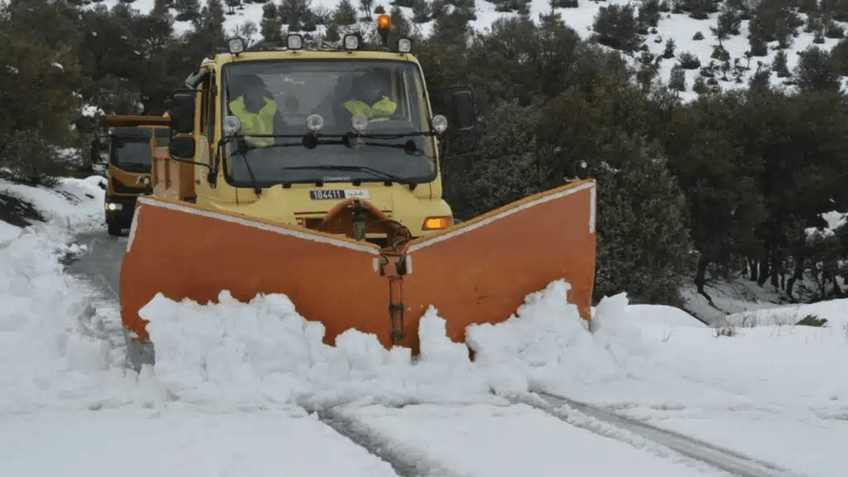 Intempéries au Maroc: plus de 165 tronçons affectés par la neige et les pluies