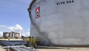 Kenyans can now buy KPC shares from Ksh.900 in historic public offer