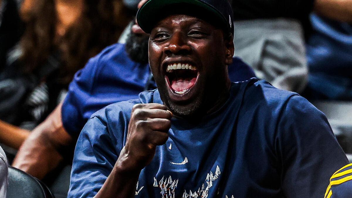 CAN 2025 : « Merci les gars », quand Omar Sy termine dans le vestiaire du Sénégal après la demi-finale