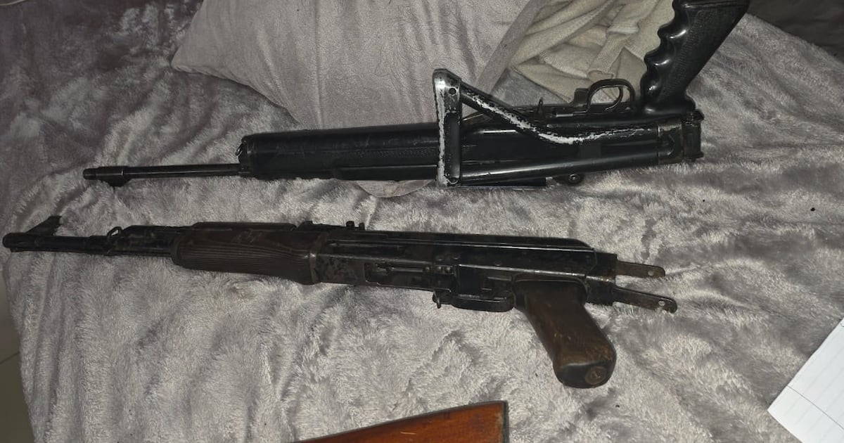 Man arrested in Roodepoort with unlicensed rifles and ammo