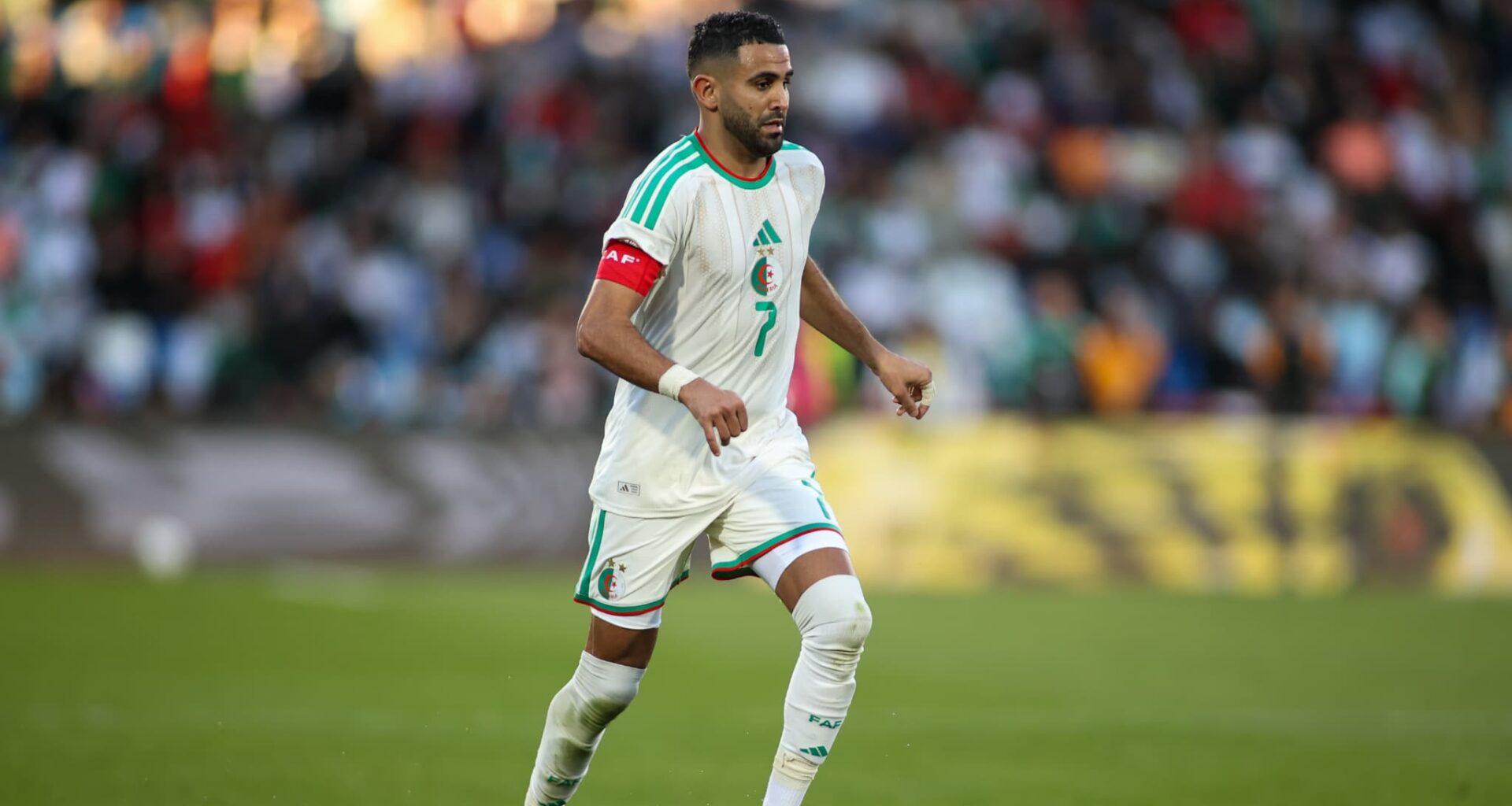 "On reviendra plus forts", le message de Mahrez après l'élimination des Fennecs à la CAN 2025