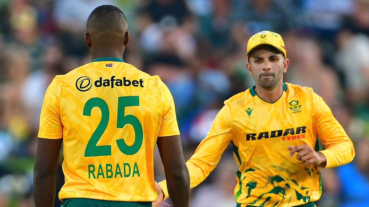 South Africa Vs West Indies Live Score, 3rd T20I: Pink Day At Wanderers Hit By Lightning Delay As Covers Come On