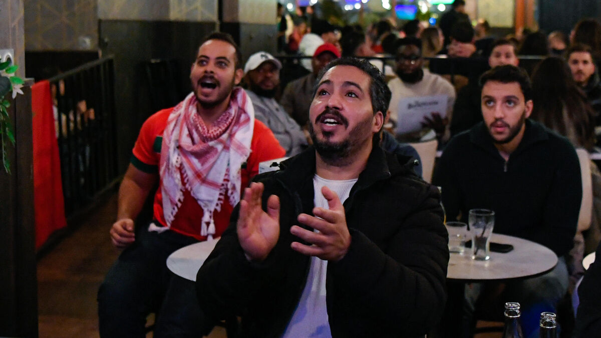 « Dur mais exceptionnel ! » : à Bezons, les supporters du Maroc savourent sa victoire après un match tendu