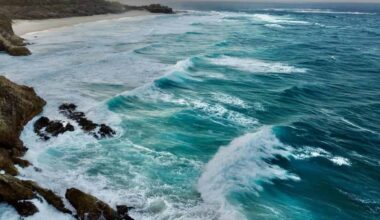 NSRI warns beach goers of full moon spring tide safety risks