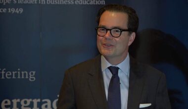 Relation France – Algérie : l&rsquo;ambassadeur Stéphane Romatet brise le silence