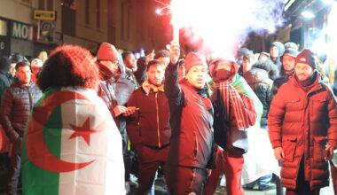 « Être Algérien, ça se célèbre » : malgré l’élimination de la CAN, les supporters des Fennecs enflamment Barbès