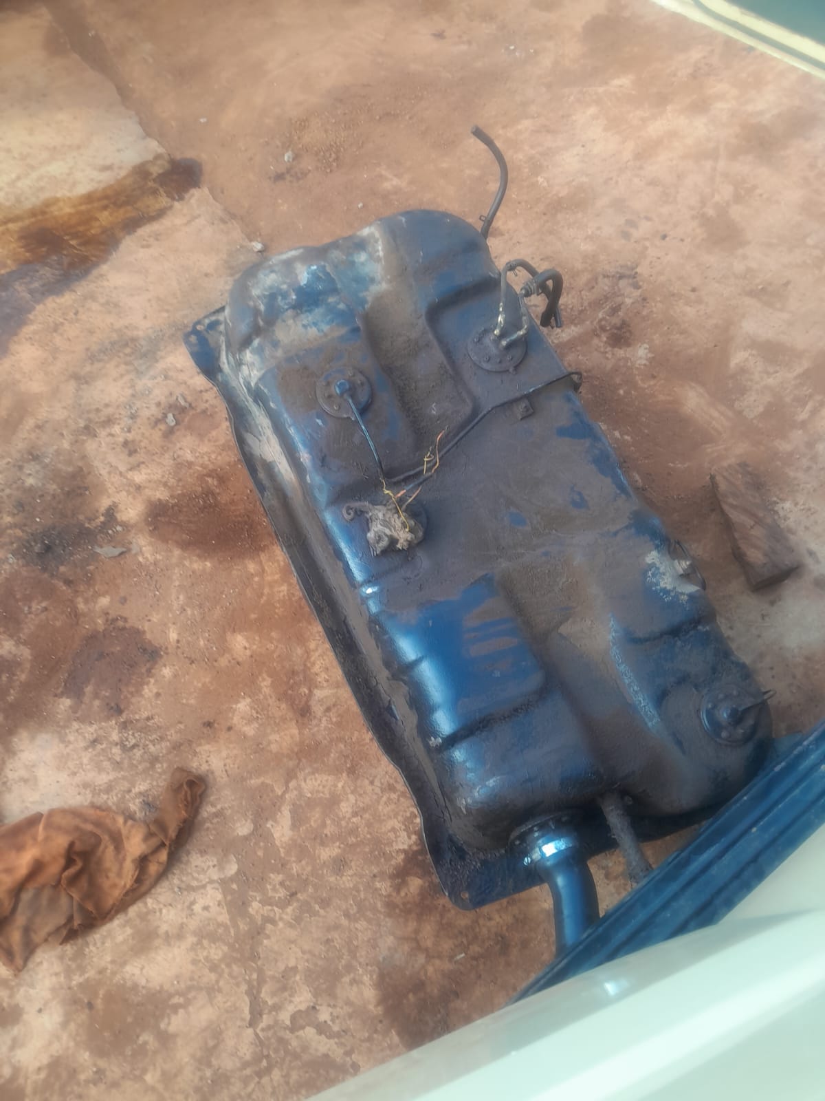 A fuel tank for a landrover defender.