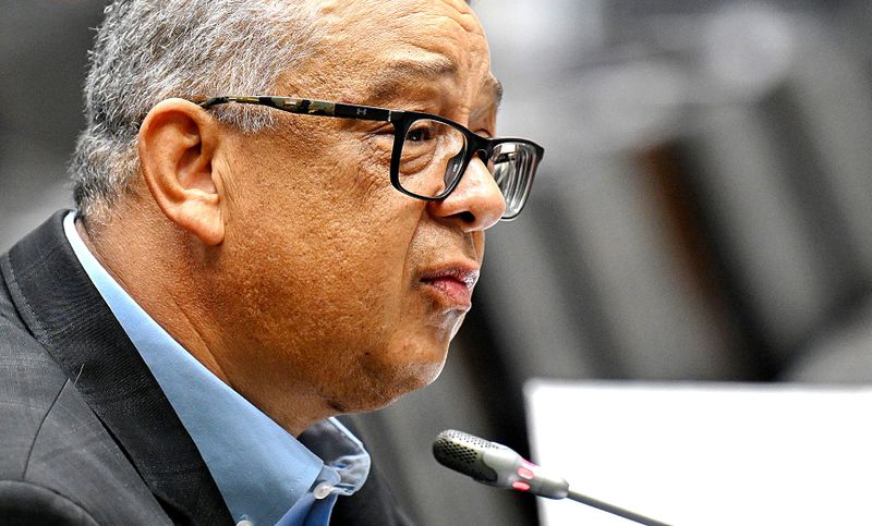 Former Independent Police Investigative Directorate head Robert McBride continues his testimony before Parliament’s ad hoc committee investigating accusations that a drug cartel has infiltrated South Africa’s criminal justice system. (Photo: Phando Jikelo / RSA Parliament)