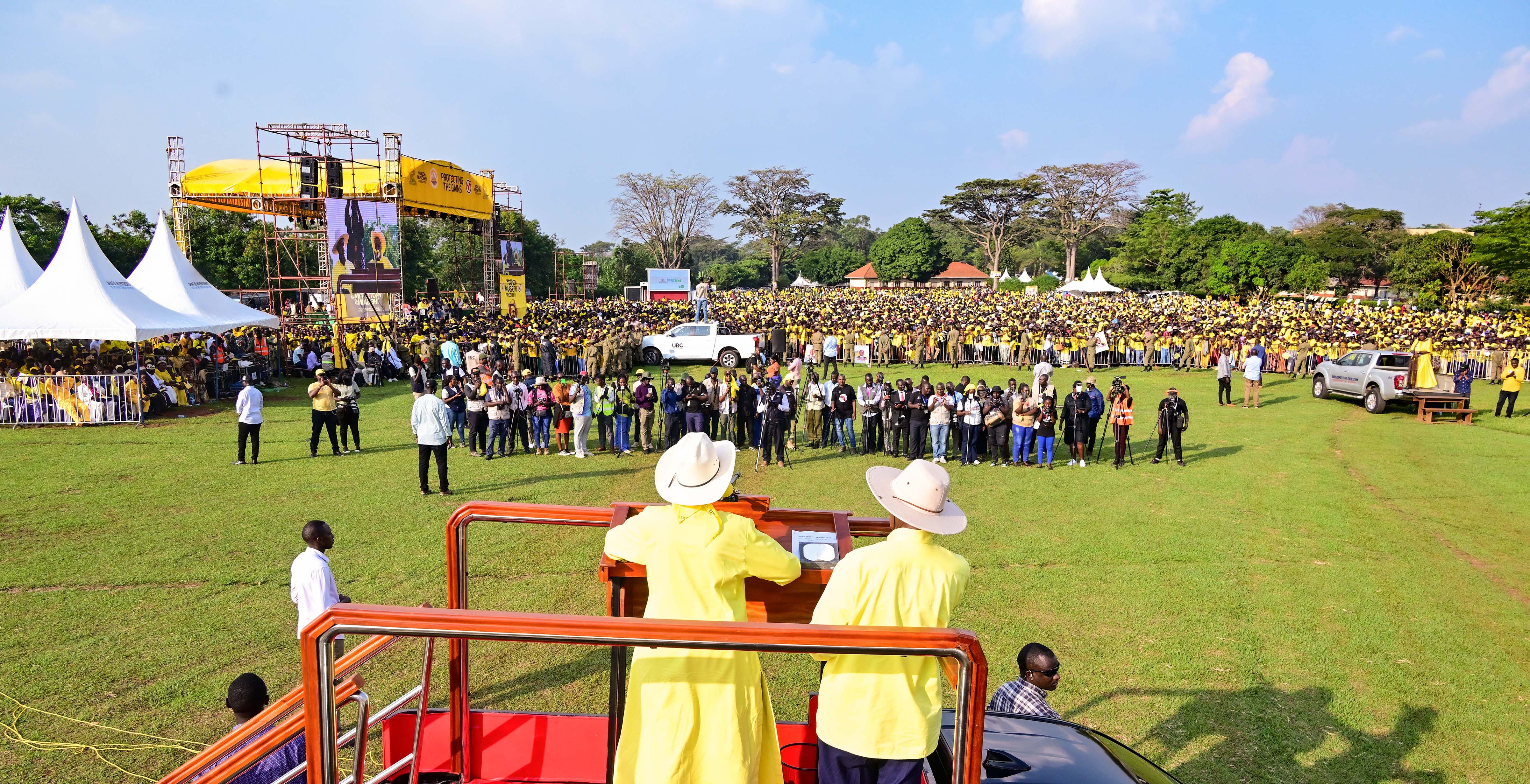 President Museveni, who is also the NRM Presidential candidate, accompanied by First Lady Janet Museveni, addresses a campaign rally at Naggalama in Mukono district on Friday. 
