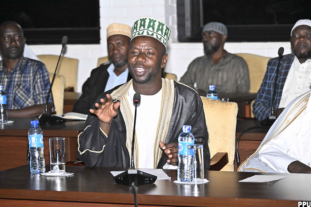  Sheikh Dr. Irumba Muhammad delivering his message during the meeting with President Yoweri Museveni at the State Lodge Nakasero on the 10th January 2026. (Photo by PPU/Tony Rujuta)