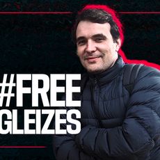 Le journaliste français Christophe Gleizes, 36 ans, avait été arrêté en mai 2024 à Tizi Ouzou. Il se trouvait en Algérie pour notamment effectuer un reportage sur un club local de football.