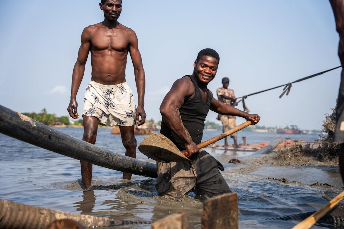Africa's megacity of Lagos reshapes its coast by dredging and puts environment at risk