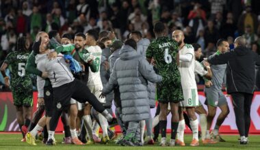 bagarre générale, arbitre sous escorte policière, échauffourées, scènes de chaos après Algérie-Nigéria