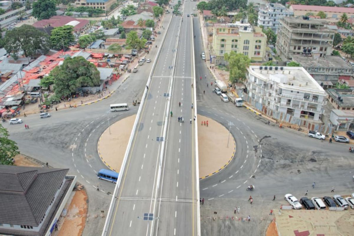 The impact of flyovers in solving traffic congestion