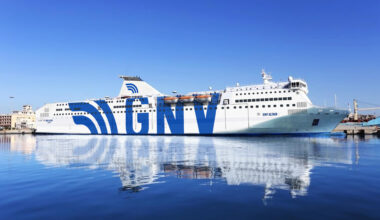 GNV rachète un ferry de Tirrenia et va l’exploiter sur les lignes entre Sète et l’Algérie
