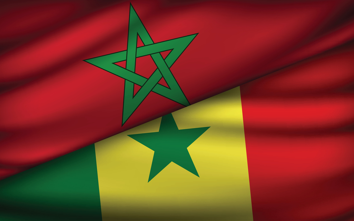 Drapeaux du Maroc et du Sénégal