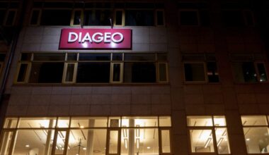 Kenya’s high court has allowed Diageo to continue preparations to sell its controlling stake in East African Breweries despite an ongoing trade dispute. The transaction, involving Japan’s Asahi, cannot be completed until a further hearing later this month.