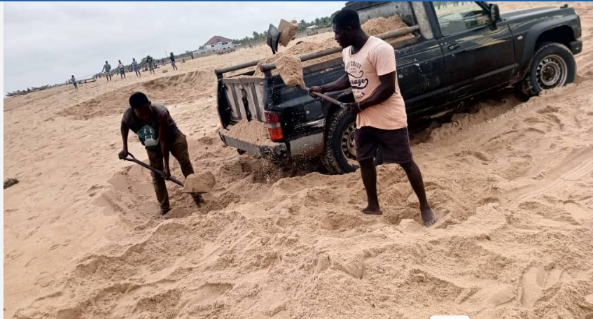 Government urged to curb sand winning on farmlands  