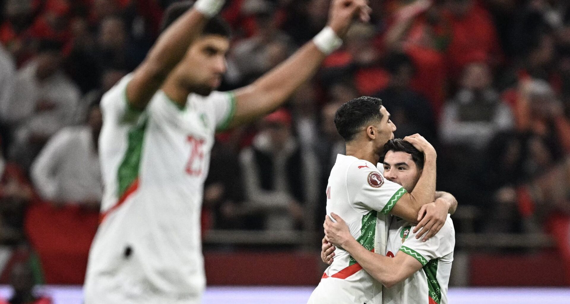 "Une nouvelle histoire commence" : la soirée parfaite du Maroc, plus que jamais favori après son succès convaincant face au Cameroun (2-0)